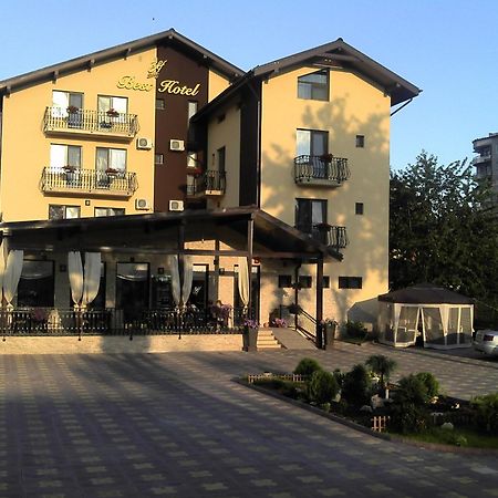 Best Hotel Hunedoara Esterno foto